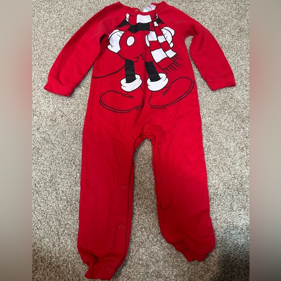 Toddler Mickey Mouse Winter Theme One Piece 2T Like New - Picture 1 of 3